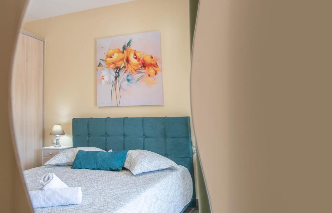 Tina'S Suite By "Elite" Plános Exteriér fotografie